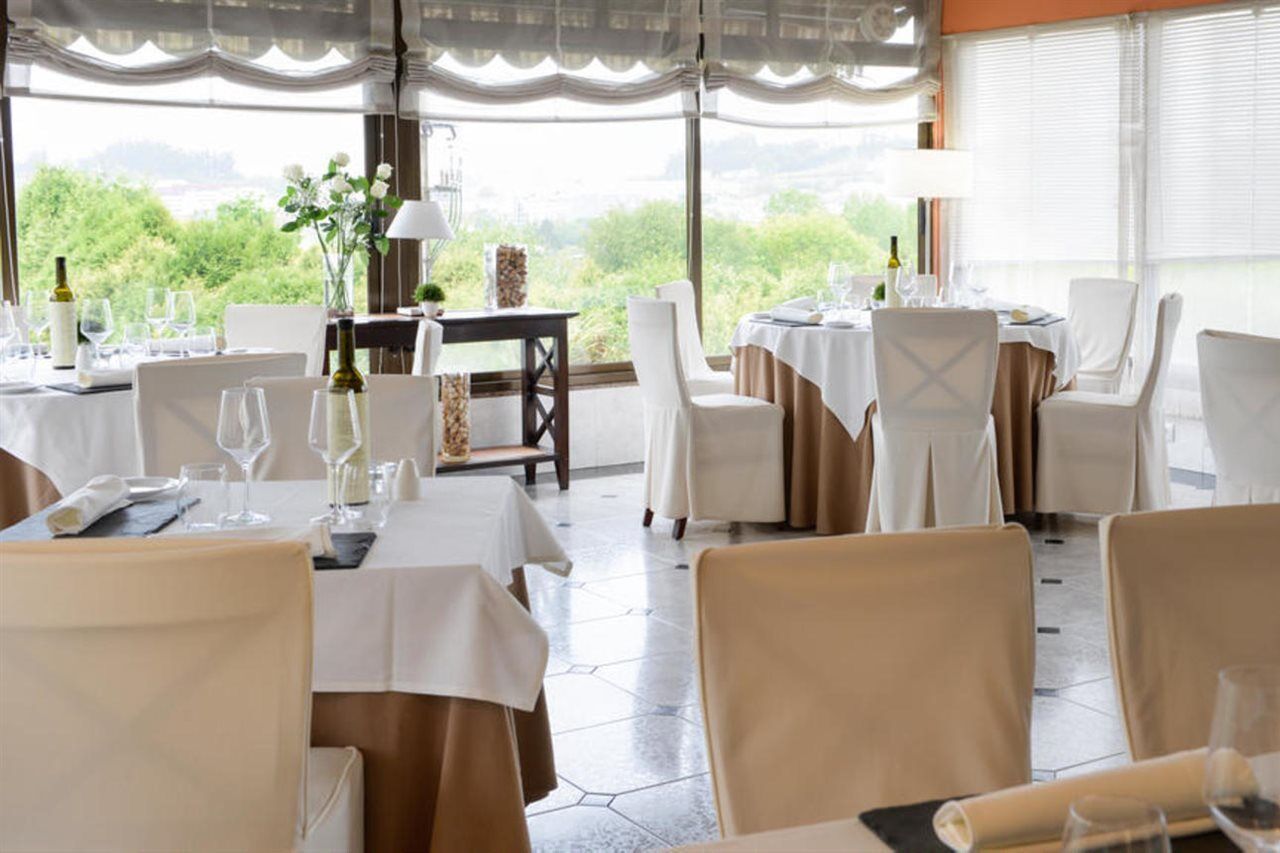 Santiago Apóstol Hotel